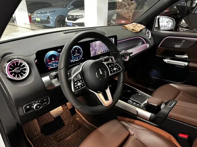 Mercedes-Benz GLB-Class — Фото автомобиля 5