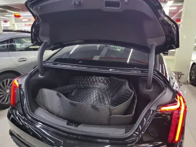 Cadillac CT5 — Фото автомобиля 18