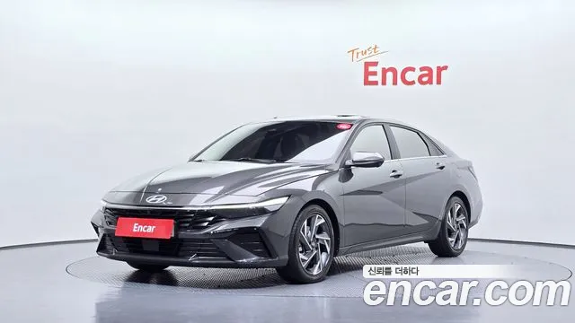 Фотография автомобиля — Hyundai Avante CN7