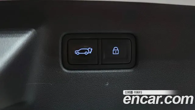 Hyundai Santafe Santa Fe (MX5) Бензин 2.5T 4WD — Фото автомобиля 19