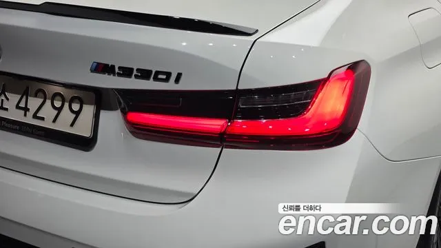 BMW 3-Series 3 серия (G20) 320i M Sport — Фото автомобиля 19