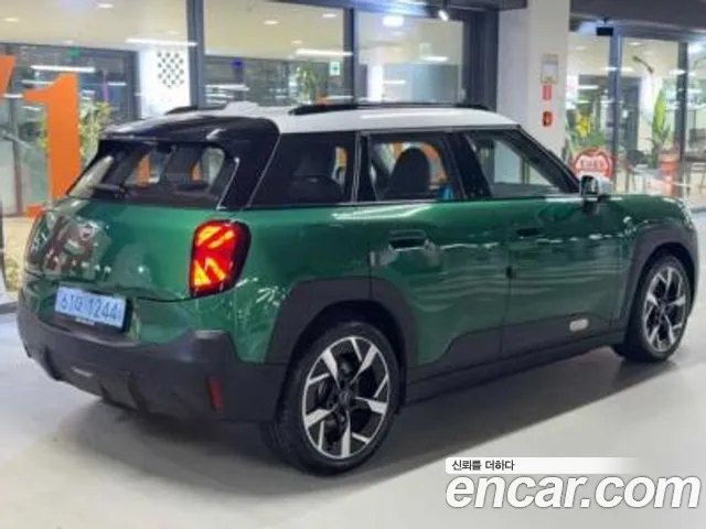 MINI Aceman 1st Gen — Фото автомобиля 4