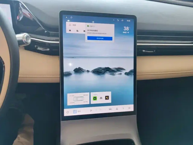 Geely Galaxy L6 — Фото автомобиля 12