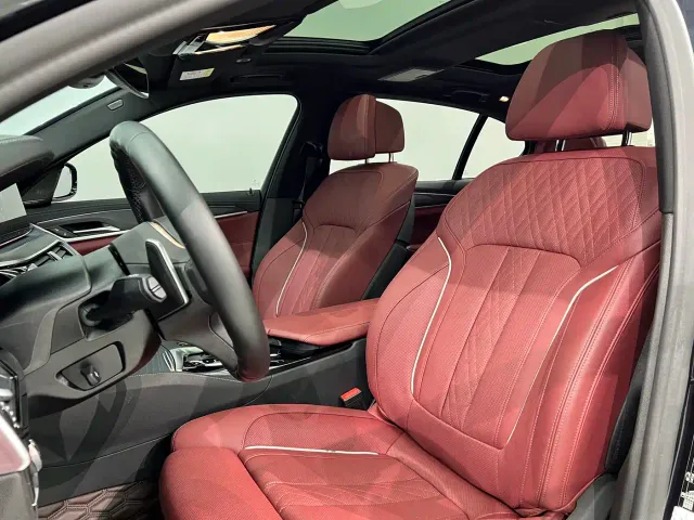 BMW 5 Series — Фото автомобиля 7