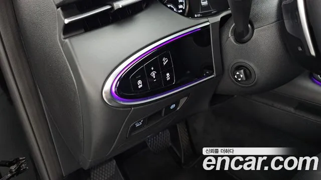 Genesis GV70 — Фото автомобиля 17