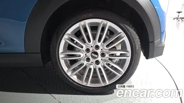 MINI Cooper — Фото автомобиля 21