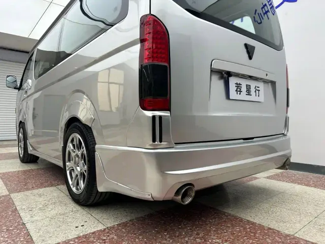 Foton Fengjing G7 — Фото автомобиля 22