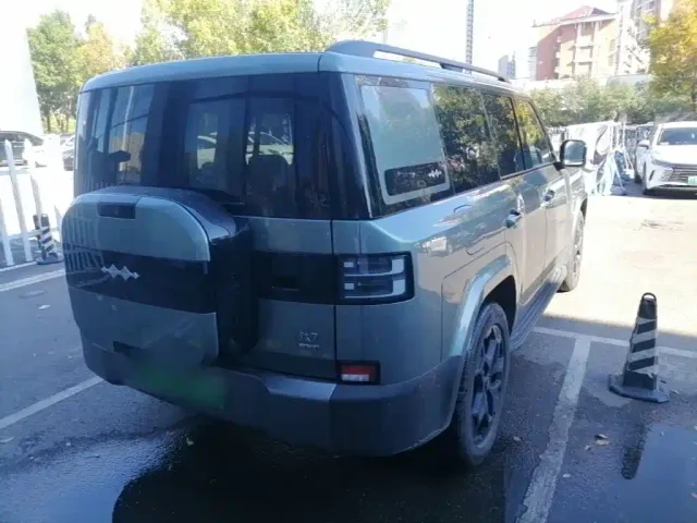 BYD FangChengBao Titanium 7 — Фото автомобиля 9