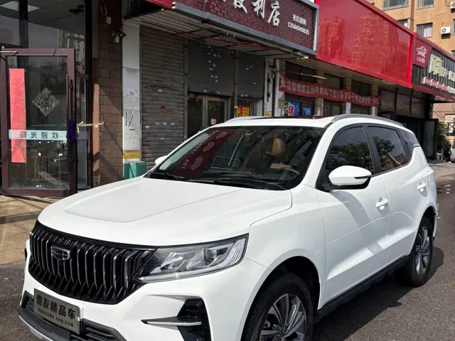 Фотография автомобиля — Geely Vision X6