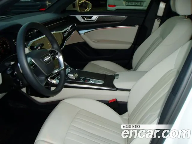 Audi A6 45 TFSI Premium — Фото автомобиля 10