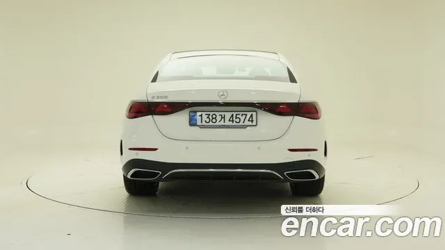 Mercedes-Benz E-Class W214 — Фото автомобиля 4