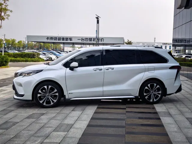 Toyota Granvia — Фото автомобиля 6
