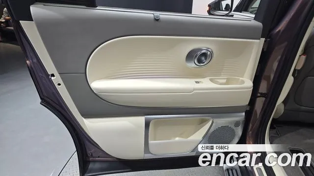 Hyundai Ioniq9 — Фото автомобиля 5