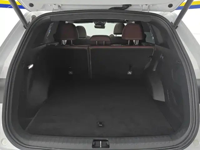 Geely Xingyue L — Фото автомобиля 4