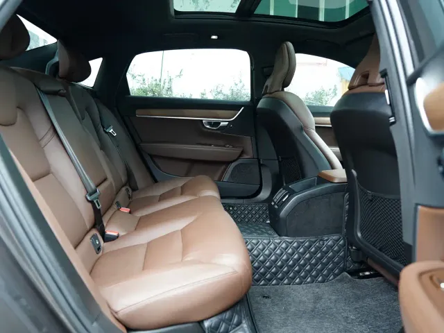 Volvo S90 — Фото автомобиля 6