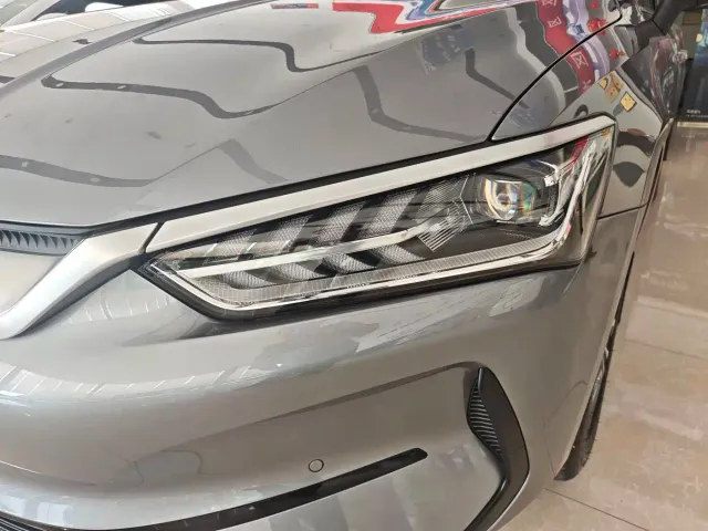 BYD Qin PLUS — Фото автомобиля 13