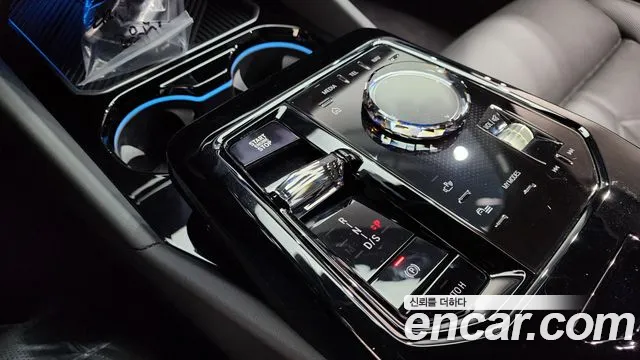BMW 5-Series 5 серия (G60) — Фото автомобиля 9