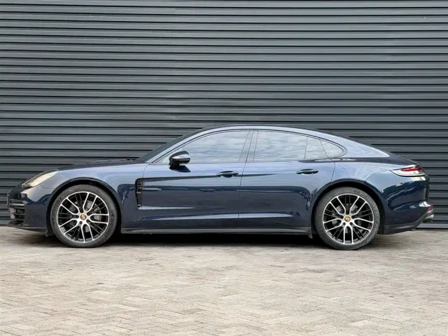 Porsche Panamera — Фото автомобиля 5