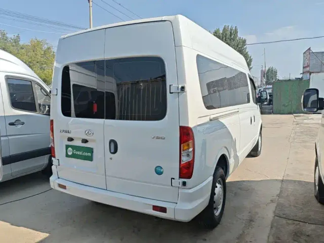 Maxus Xintu V80 — Фото автомобиля 6