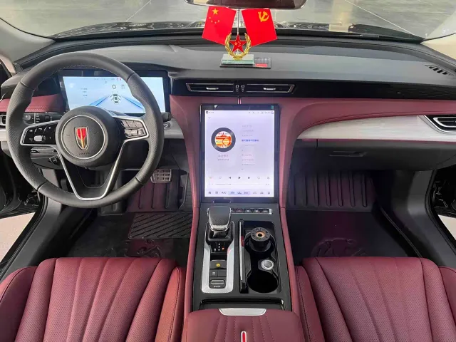 Hongqi H5 — Фото автомобиля 8