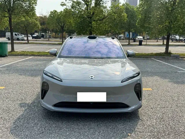 Nio ET5 Touring — Фото автомобиля 9