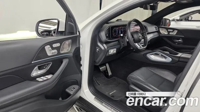 Mercedes-Benz GLE-Class — Фото автомобиля 15