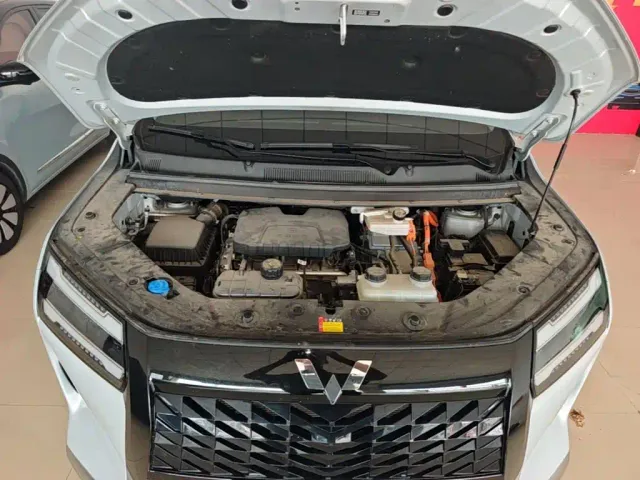 Wuling Motors Xingguang 730 New Energy 2025 Model Plug-in Hybrid Base Version — Фото автомобиля 19