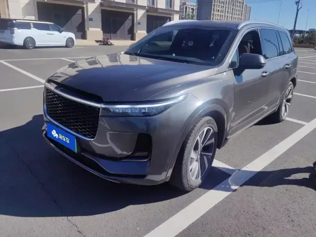 Фотография автомобиля — Li Auto ONE