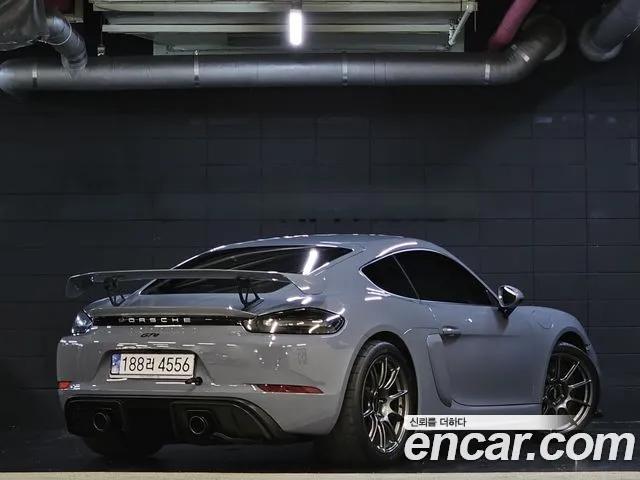 Porsche 718 — Фото автомобиля 4