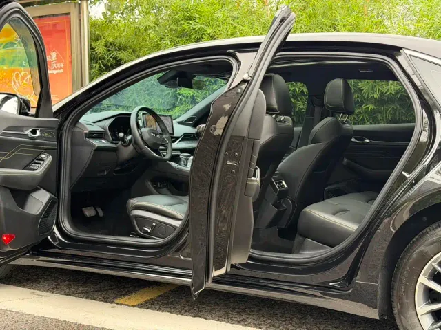 Geely Xing Rui 2023 1.5TD Soaring Edition — Фото автомобиля 10