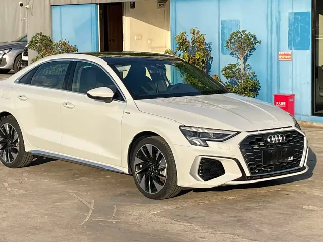 Audi Audi A3 2022 A3L Limousine 35 TFSI Style Sport — Фото автомобиля 3