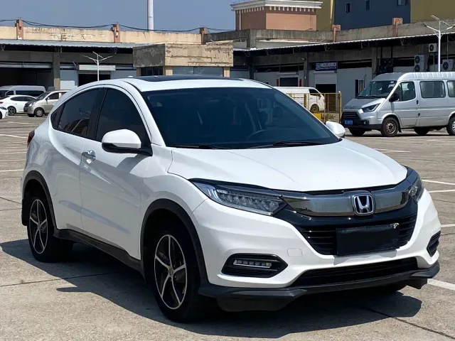 Honda Vezel — Фото автомобиля 3