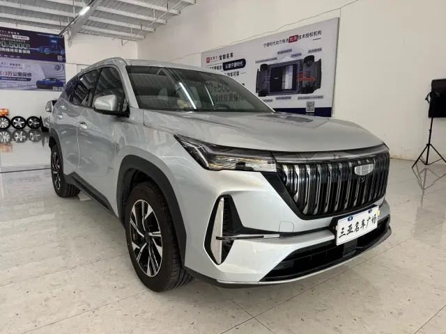Geely Boyue L — Фото автомобиля 3