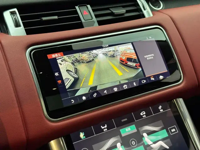 Land Rover Range Rover Sport — Фото автомобиля 13