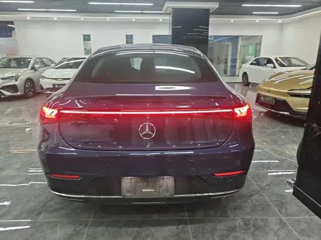 Mercedes-Benz EQS — Фото автомобиля 5