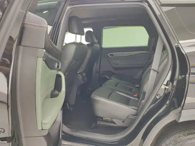 Geely Haoyue L — Фото автомобиля 11