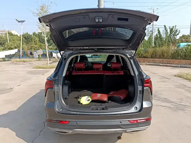 Changan CS75 Plus — Фото автомобиля 18