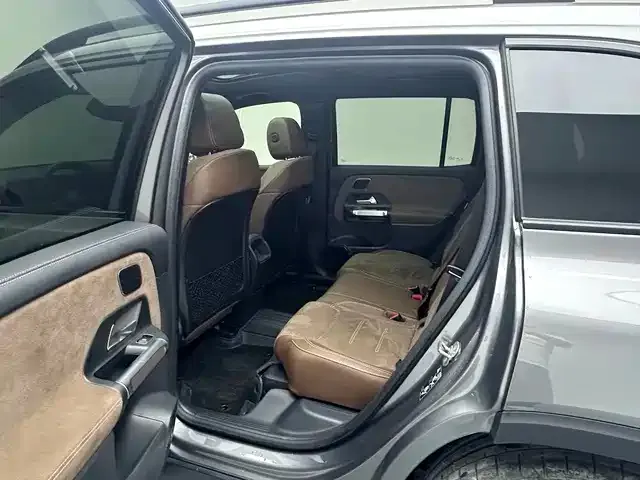 Mercedes-Benz GLB AMG — Фото автомобиля 14