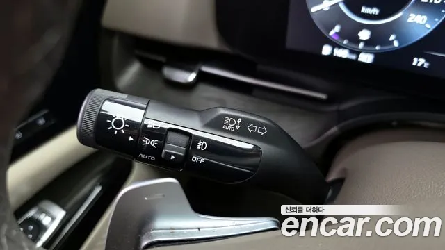 Kia Canival Carnival 4 поколение Дизель 9 мест Signature — Фото автомобиля 29