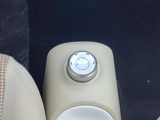 Wuling Hongguang Mini EV — Фото автомобиля 13