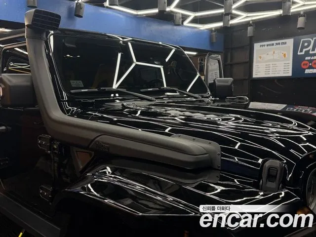 Jeep Wrangler Wrangler (JL) — Фото автомобиля 16