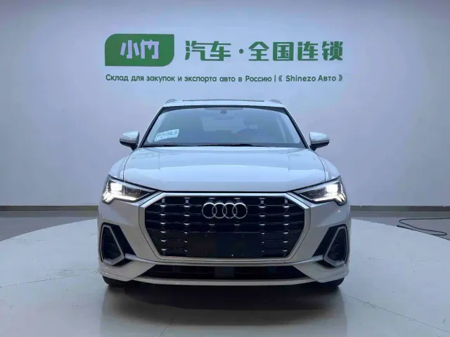 Audi Q3 — Фото автомобиля 3
