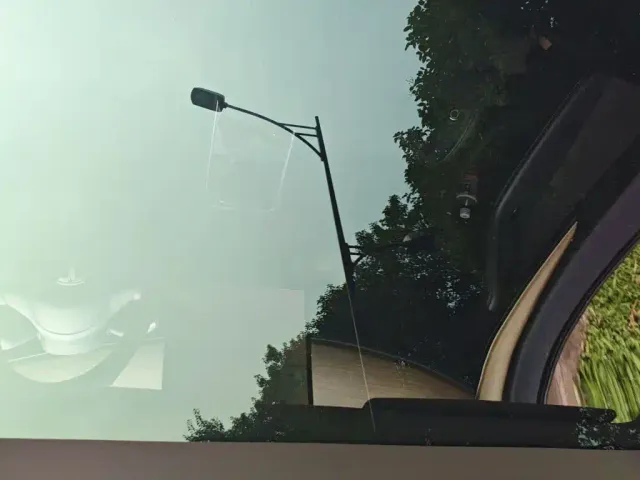 Tesla Model Y — Фото автомобиля 20