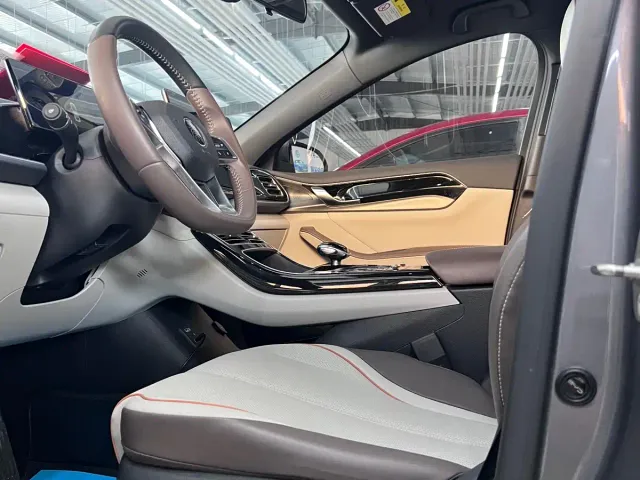 BYD Qin PLUS — Фото автомобиля 5
