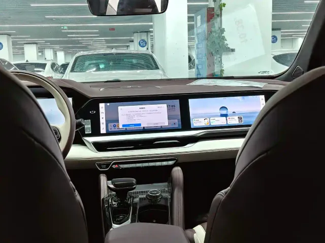 Geely Xingyue L — Фото автомобиля 9