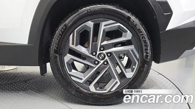 Hyundai Tucson Новый Tucson (NX4) Бензин 1.6 турбо 2WD — Фото автомобиля 21
