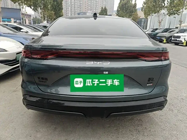 BYD Han L — Фото автомобиля 5