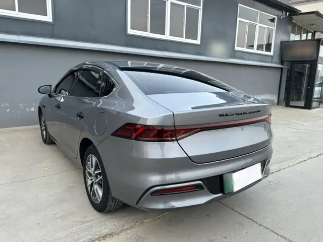 BYD Qin PLUS — Фото автомобиля 22