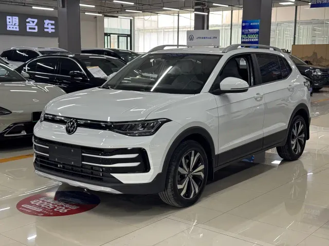 Фотография автомобиля — Volkswagen Tharu
