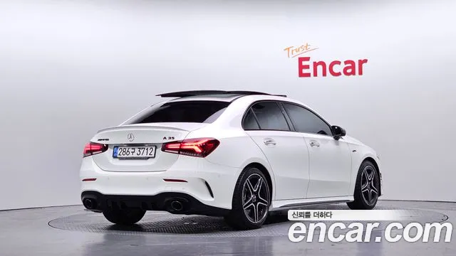 Mercedes-Benz A-Class — Фото автомобиля 2